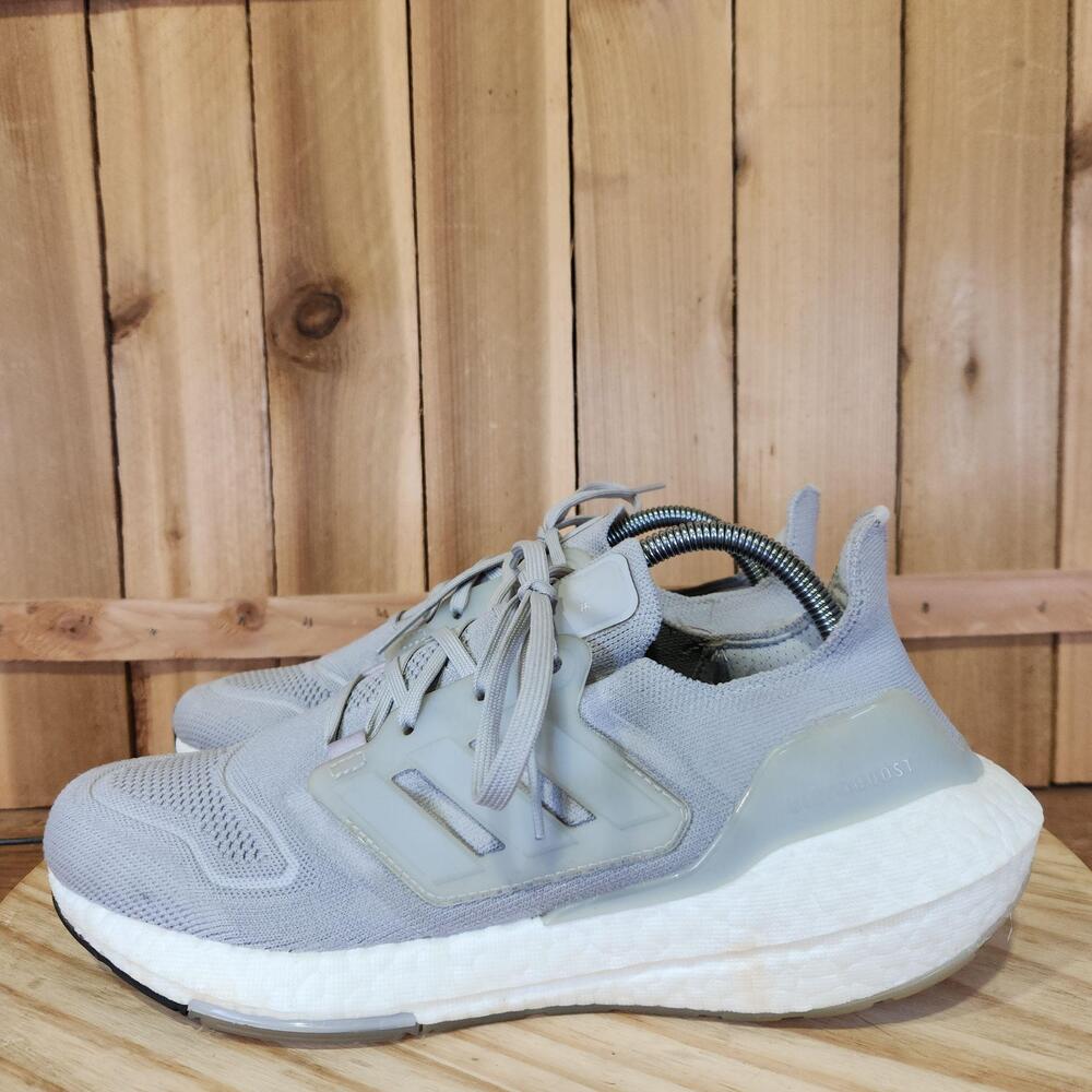 Adidas Ultraboost 22 Shoes Womens 9.5 Gray Knit Running Sneakers NO INSOLES